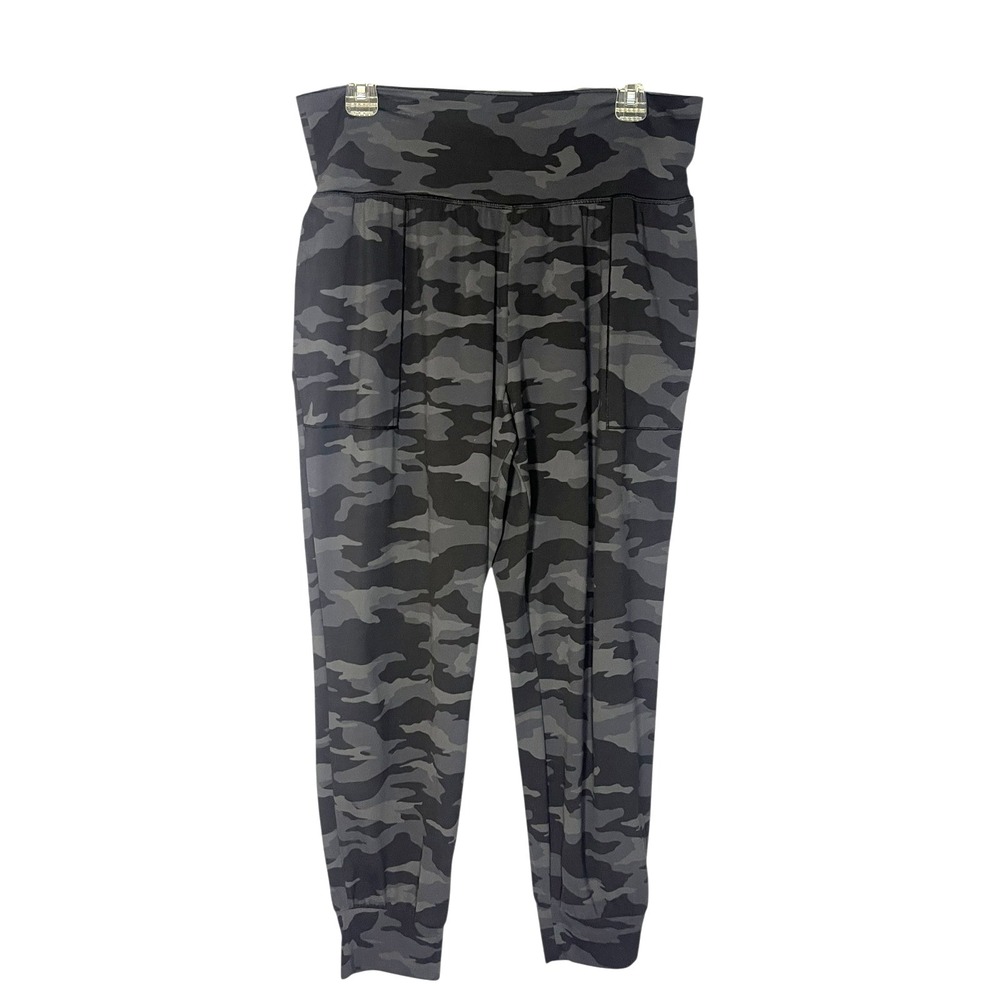 Athleta Women's Camo Workout Gym Joggers Pockets L Waist 32" Inseam 28"